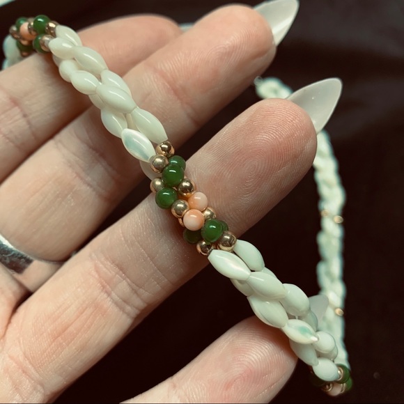 Vintage Vietnam Motherof Pearl Coral Jade Necklace - Picture 8 of 8